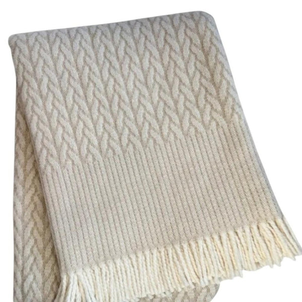 HomeRoots 55" Luxurious Linen Cotton Blend Throw Blanket with Fringe – Perfect for Cozying Up Indoors or Outdoors! 632923
