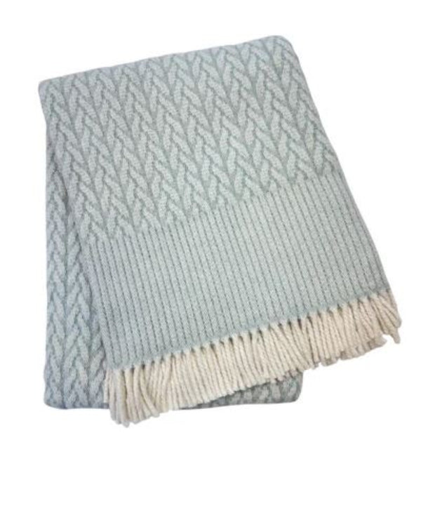 HomeRoots 55" Sky Blue Plush Throw Blanket - Cozy Cotton Blend, Woven Design with Elegant Fringe for All Seasons 632925