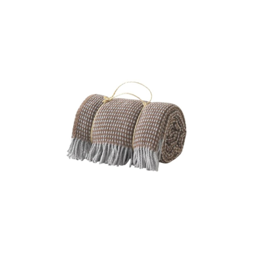 HomeRoots 55" Chocolate & Gray Woven Checkered Plush Throw Blanket with Decorative Fringe - Cozy Elegance! 633074