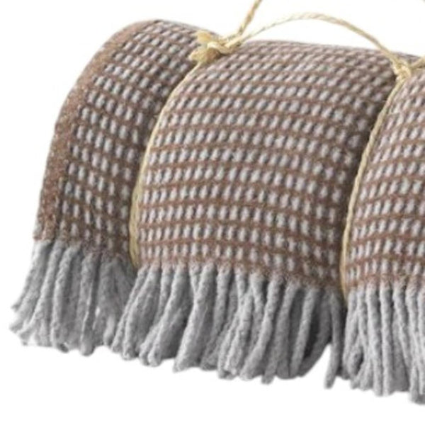 HomeRoots 55" Chocolate & Gray Woven Checkered Plush Throw Blanket with Decorative Fringe - Cozy Elegance! 633074