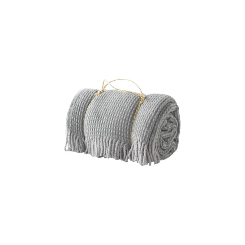 HomeRoots 55" Woven Checkered Plush Throw Blanket in Sage & Gray with Fringe – Cozy, Stylish & Gift-Ready! 633075