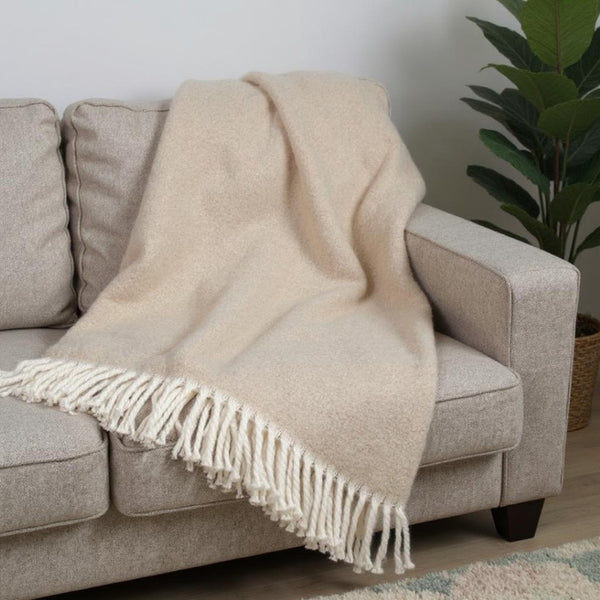 HomeRoots 55" Cozy Linen-White Chevron Plush Throw Blanket with Fringe - Perfect for Home & Outdoor Use! 633079