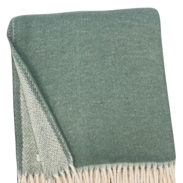 HomeRoots 55" Woven Chevron Plush Throw Blanket in Sage & White - Cozy Microfiber, Fringe Trim, Versatile Use! 633081