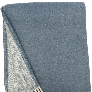 HomeRoots 55" Slate Blue & White Chevron Plush Throw Blanket - Soft Cotton Blend with Fringe for Cozy Comfort 633082