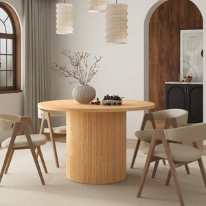 HomeRoots 47" Natural Wood Round Pedestal Dining Table - Ideal for 6, Timeless Style & Easy Conversations 633118