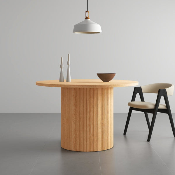 HomeRoots 47" Natural Wood Round Pedestal Dining Table - Ideal for 6, Timeless Style & Easy Conversations 633118