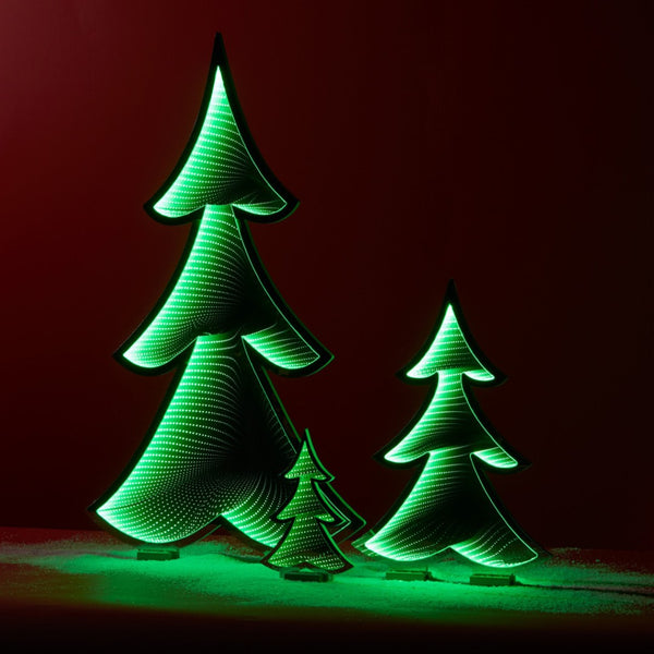 HomeRoots 46" Green Acrylic Christmas Tree Sculpture with LED Lighting - Modern Tabletop Décor for Holidays 633775