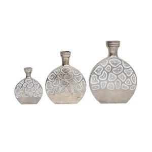 HomeRoots Set of Three Distressed Silver and White Aluminum Oval Vases for Modern Home Decor and Gifts 634173