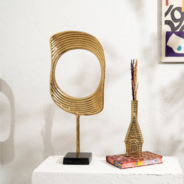 HomeRoots Set of Two Gold Aluminum Sculptures - Modern Decorative Art for Tabletop & Mantel Elegance 634178