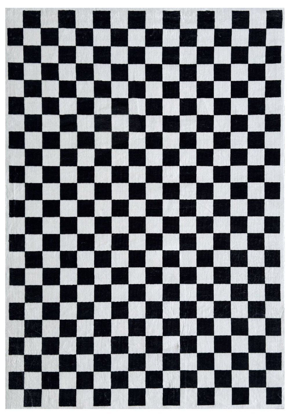 HomeRoots 5' Black and White Checkered Area Rug - Stylish, Stain-Resistant Design for Modern Living Spaces 5' X 8' 634762