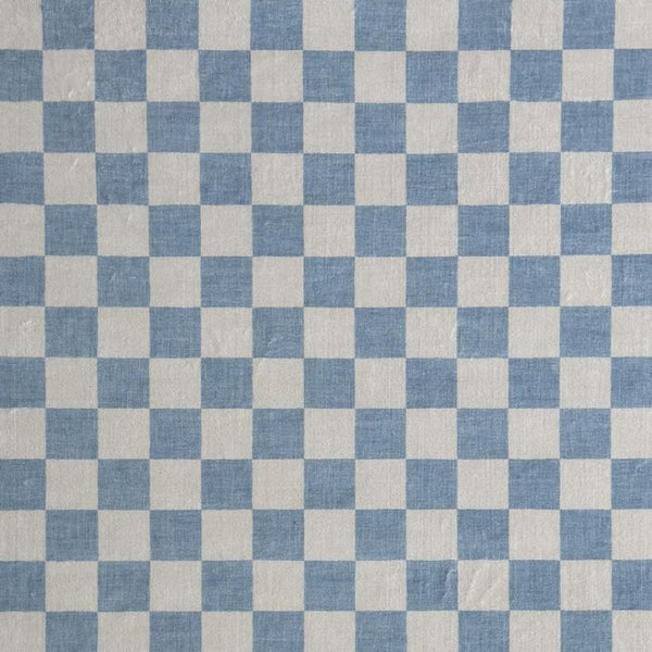 HomeRoots 5' Stylish Blue and Off-White Checkered Area Rug for Modern Homes - Durable, Stain-Resistant Design 8' X 11' 634768