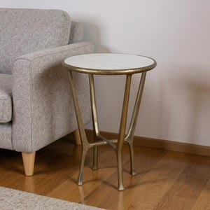 HomeRoots 23" Stylish White Marble and Gold Hammered Aluminum Round End Table for Modern Rustic Spaces 634861