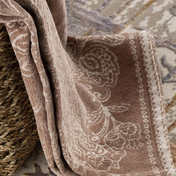 HomeRoots 2' Southwestern Runner Rug in Gray and Beige - Durable, Stain-Resistant Accent for Hallways & More 2' X 12' 635342