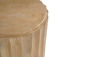 HomeRoots 23" Handcrafted Brown Solid Wood Round End Table – Unique Mango Wood Design for Versatile Living Space 635427