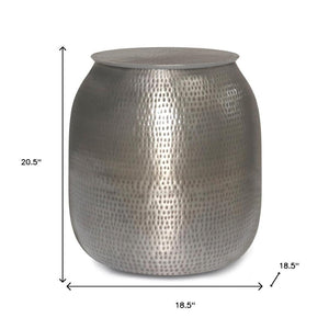 HomeRoots 21" Silver Metal Round End Table - Modern Accent for Living Rooms, Bedrooms, or Offices, No Assembly! 636068