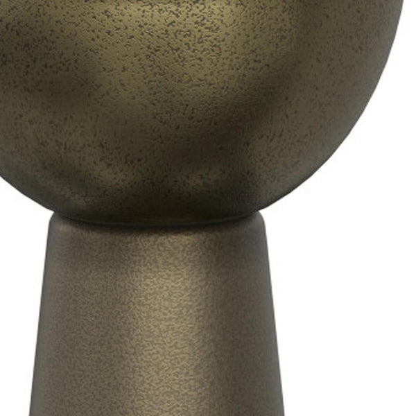 HomeRoots 26" Antiqued Gold Round End Table – Elegant Metal Accent for Modern & Classic Home Decor Spaces 636073