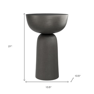 HomeRoots 21" Black Aluminum Round End Table - Modern, Durable Accent for Living Room, Bedside, or Small Spaces 636076