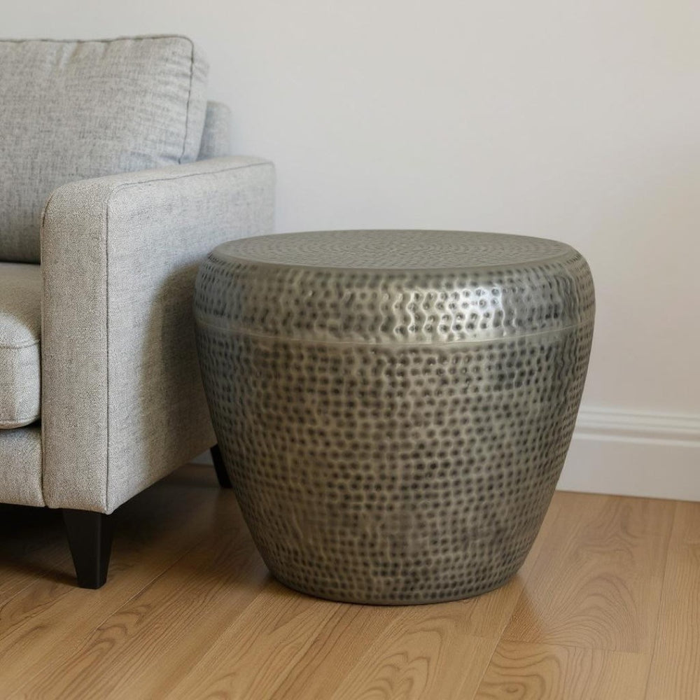 HomeRoots 18" Silver Metal Round End Table - Sleek, Modern Design with Abstract Base for Versatile Everyday Use 636087