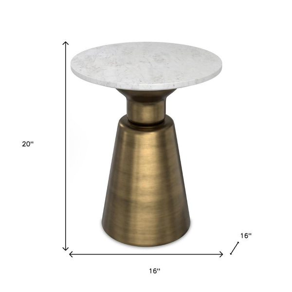 HomeRoots 20" Antiqued Brass Round End Table & Storage Trunk - Chic Metal Accent for Modern Living Spaces 636093