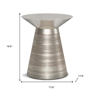 HomeRoots 20" Sleek Silver Metal Round End Table – Modern Accent for Living Rooms, Bedrooms & Small Spaces 636094