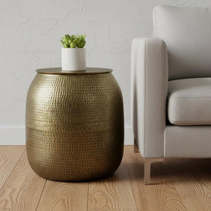 HomeRoots 21" Gold Metal Round End Table - Elegant Accent for Living Room, Bedroom, or Small Space Decor! 636112