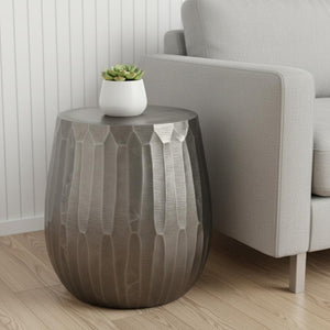 HomeRoots 20" Graphite Aluminum Round End Table - Modern Compact Design, Lightweight, Versatile for Any Space 636129