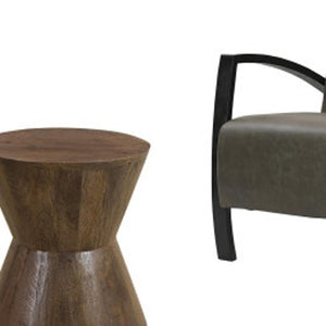 Set of Three Solid Wood Round Nesting Tables Stylish Living Room Accent Furniture Trio