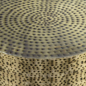 HomeRoots 30" Black Iron Round Coffee Table - Modern, Sleek Design for Living Rooms, Offices & Versatile Spaces 639135