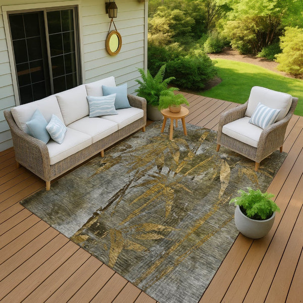 HomeRoots 5' X 8' Leaf Design Washable Area Rug - Elegant Pewter & Gold Botanical Charm for Indoor/Outdoor Use 639222