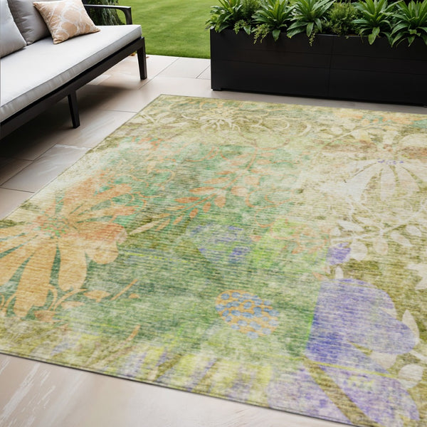 HomeRoots 5' X 8' Floral Indoor Outdoor Area Rug - Green & Ivory, Washable, Stain-Resistant, Durable Design 639264