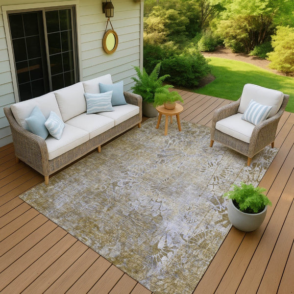 HomeRoots 5' Wheat and Beige Floral Area Rug - Durable, Washable, Indoor/Outdoor Use for High-Traffic Spaces 639306