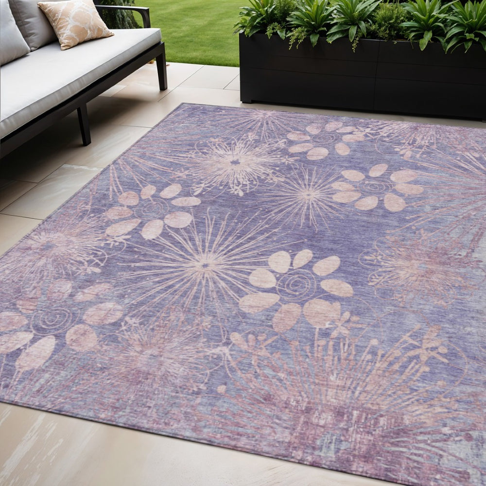 HomeRoots 5' Purple and Ivory Floral Washable Area Rug - Durable Indoor/Outdoor Decor for High Traffic Spaces 639342