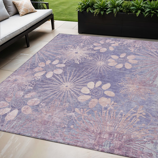 HomeRoots 5' Purple and Ivory Floral Washable Area Rug - Durable Indoor/Outdoor Decor for High Traffic Spaces 639342
