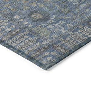 HomeRoots 8' Blue And Ivory Round Floral Area Rug - Durable, Washable Design for Indoor/Outdoor Elegance 639553