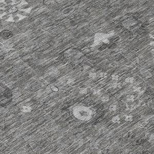 HomeRoots 8' Round Floral Area Rug in Pewter & Silver - Washable, Durable Design for Indoor & Outdoor Use 639583