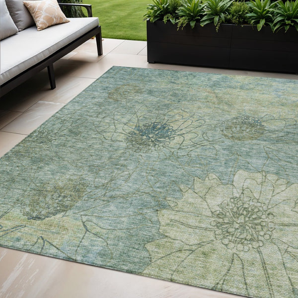 HomeRoots 5' X 8' Pale Aqua Floral Washable Rug - Durable, Stylish Indoor/Outdoor Area Rug for Family Spaces 639720