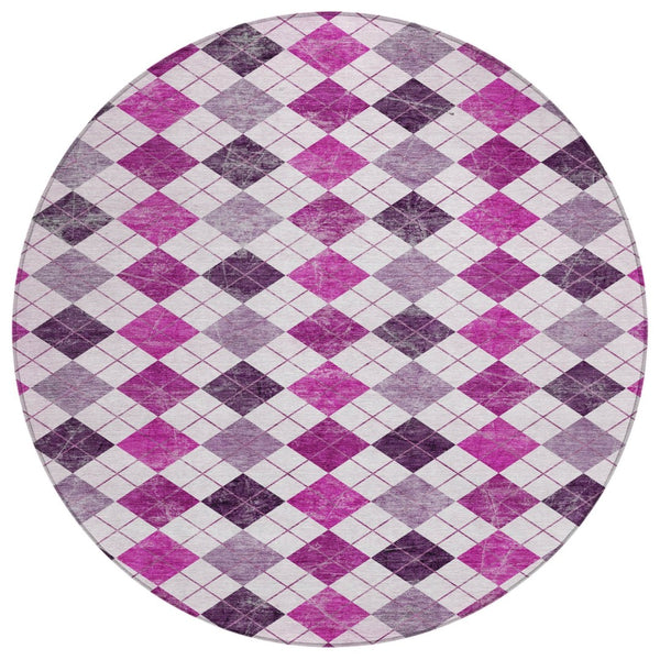HomeRoots 8' Blush and Ivory Round Geometric Area Rug - Washable, Durable, Versatile for Indoor & Outdoor Use 639757