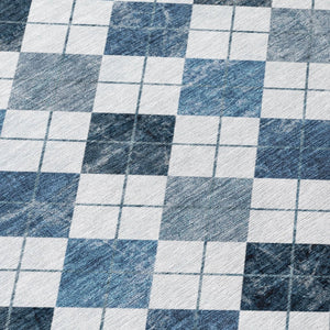 HomeRoots 8' Blue and Ivory Round Geometric Area Rug - Durable, Washable, Perfect for Indoor and Outdoor Use! 639763
