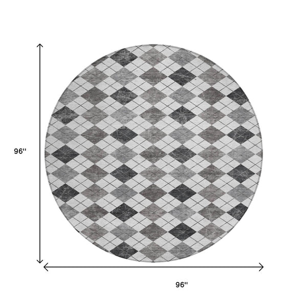 HomeRoots 8' Gray and Ivory Round Geometric Rug - Stylish, Washable, Durable for Indoor & Outdoor Spaces! 639769