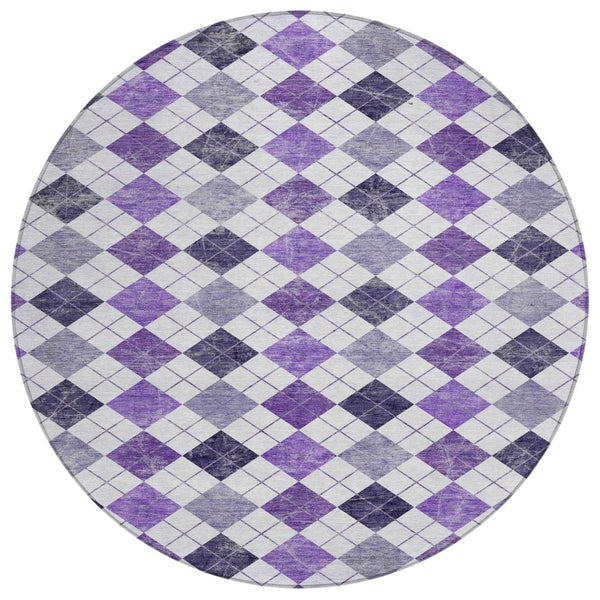 HomeRoots 8' Plum Geometric Round Area Rug - Stylish, Washable & Durable for Indoor/Outdoor Living Spaces 639787