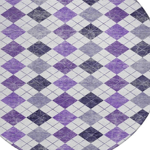 HomeRoots 8' Plum Geometric Round Area Rug - Stylish, Washable & Durable for Indoor/Outdoor Living Spaces 639787
