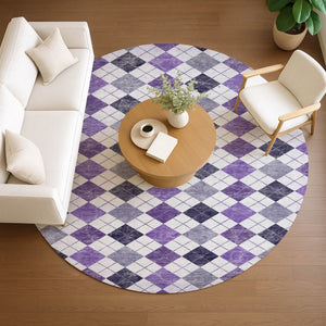 HomeRoots 8' Plum Geometric Round Area Rug - Stylish, Washable & Durable for Indoor/Outdoor Living Spaces 639787