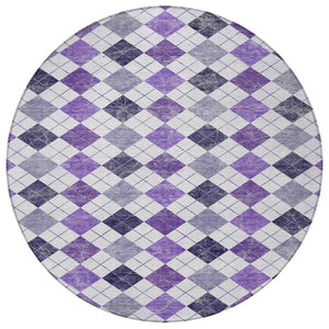 HomeRoots 8' Plum Geometric Round Area Rug - Stylish, Washable & Durable for Indoor/Outdoor Living Spaces 639787