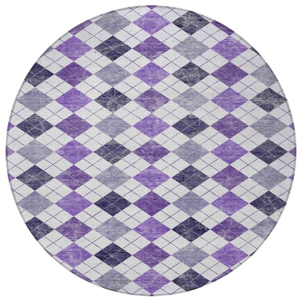 HomeRoots 8' Plum Geometric Round Area Rug - Stylish, Washable & Durable for Indoor/Outdoor Living Spaces 639787