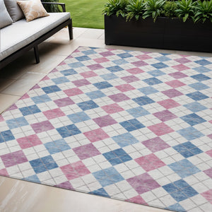 HomeRoots 5' Stylish Geometric Blue, Pink & Ivory Indoor-Outdoor Area Rug - Washable, Durable & Versatile 639822