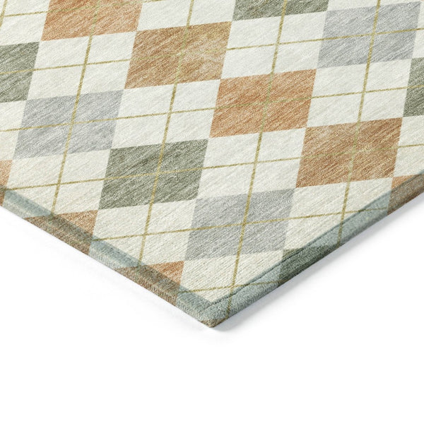 HomeRoots 5' X 8' Coral Ivory Silver Geometric Rug - Stylish, Washable, Durable for Indoor & Outdoor Use 639828