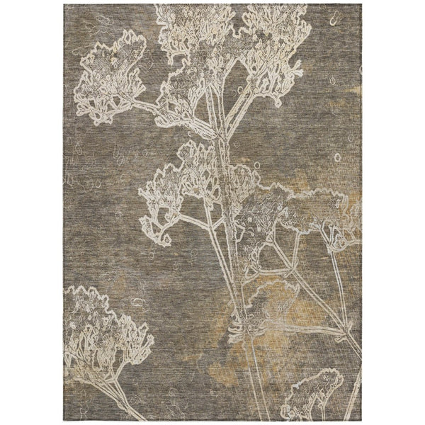 HomeRoots 5' Khaki and Beige Floral Indoor Outdoor Area Rug - Washable, Durable, Perfect for High-Traffic Spaces 639846