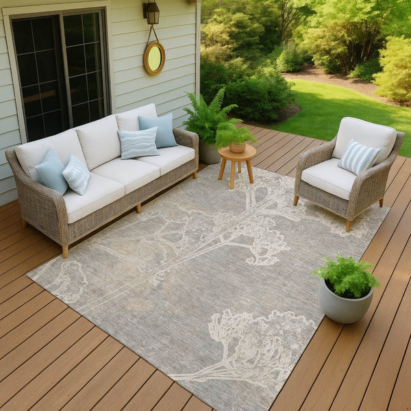 HomeRoots 8' X 10' Silver and Gray Floral Area Rug - Stylish, Washable, Durable for Indoor & Outdoor Use 639866