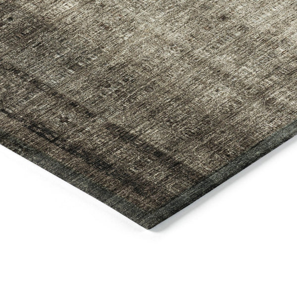 HomeRoots 5' Classic Brown and Beige Striped Washable Area Rug – Indoor/Outdoor Versatile Design for Any Space 639882