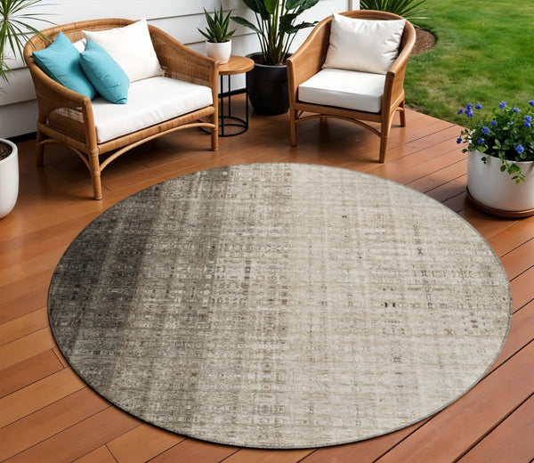 HomeRoots 8' Brown and Beige Round Striped Area Rug - Durable, Washable Design for Indoor & Outdoor Spaces 639883